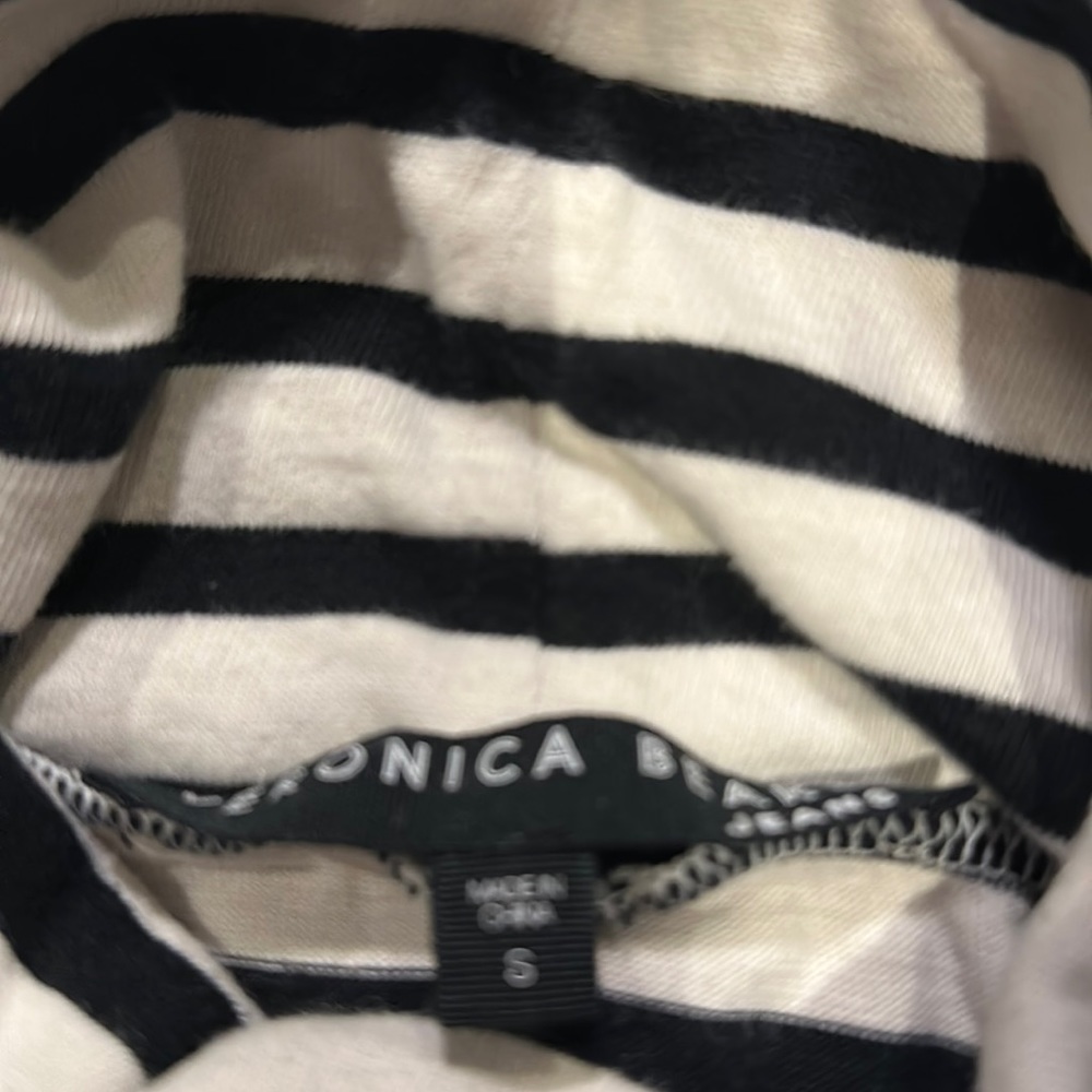 Veronica beard turtleneck cotton size s